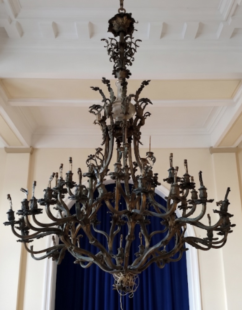 Lustre antes do restauro